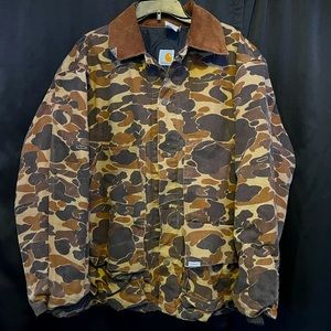 VINTAGE CARHARTT DUCK CAMO HUNTER JACKET SIZE 2XL MADE IN USA